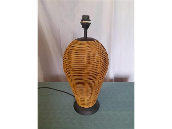 ~/upload/Lots/51485/wdxrdgopvasfs/Lot 030 Wick Lamp_t600x450.jpg